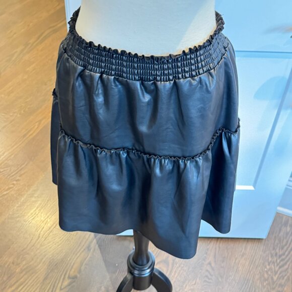 Laundry by Shelli Segal Faux Leather Skirt - Picture 6 of 10